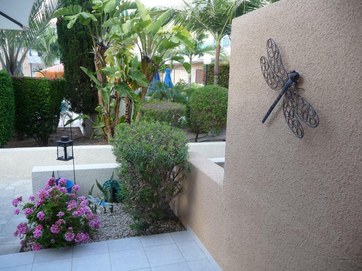Aurora Townhouse Paphos Exterior foto